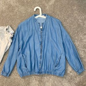 Women's Zara lightweight denim jacket